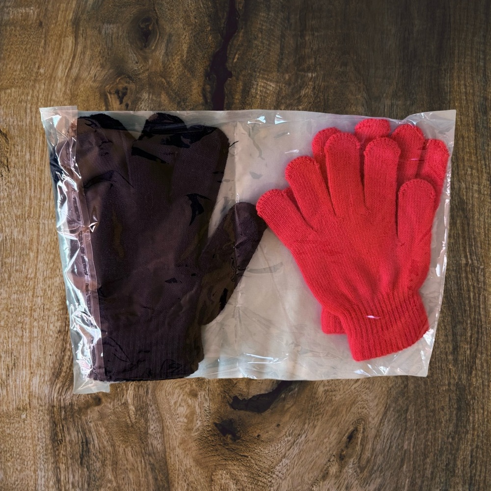 Pair of Gloves